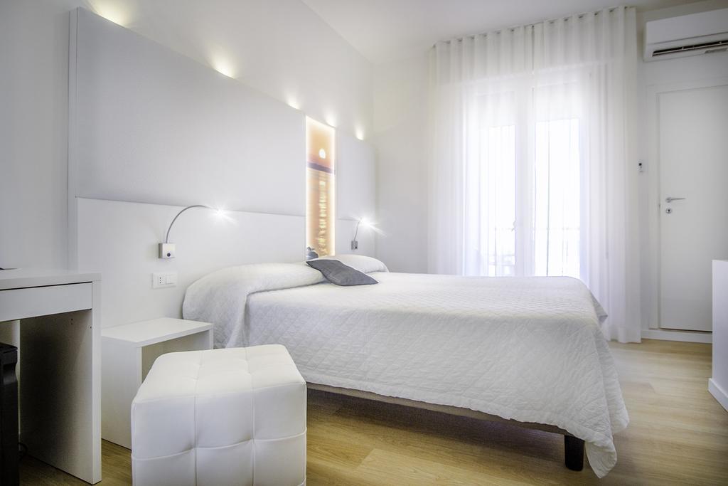 Hotel Antoniana Caorle Esterno foto